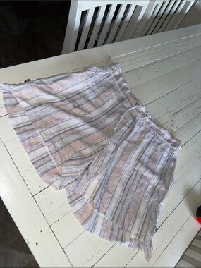 Liquid X Striped Linen-Blend Shorts in Pastel Pink & Gray Lg EUC
